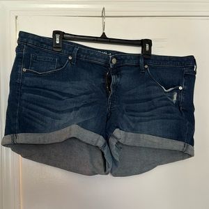 Mossimo jean shorts. Size 18.